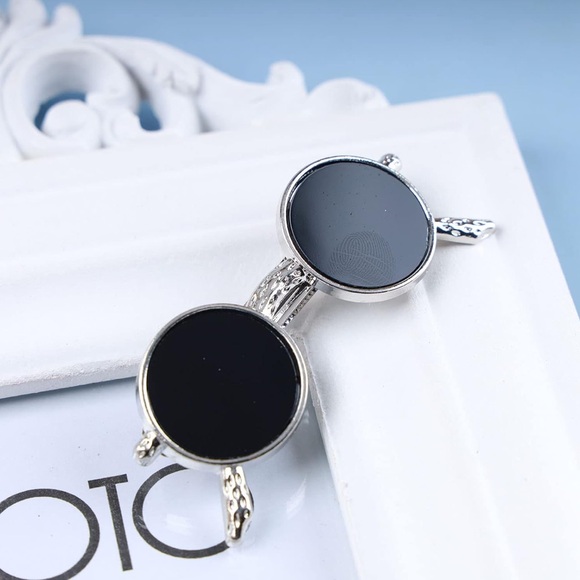 NEW| Women’s Vintage Retro Silver Sunglasses Hair Clip Pin Holder - Picture 2 of 7